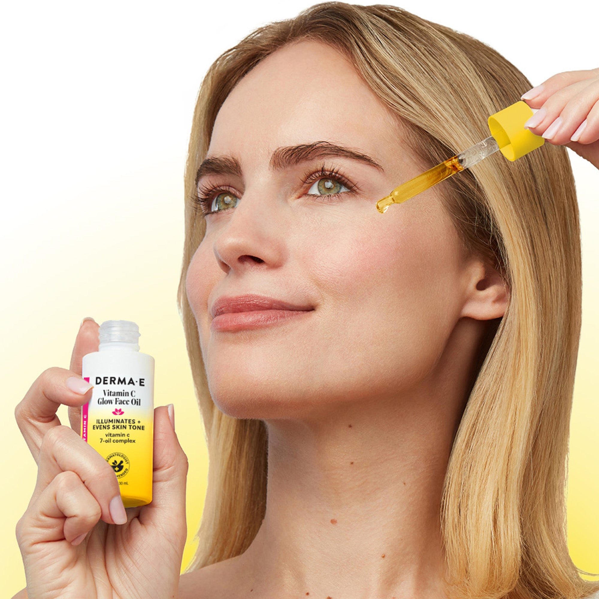 1x1_Liz_GlowOil_2.jpg